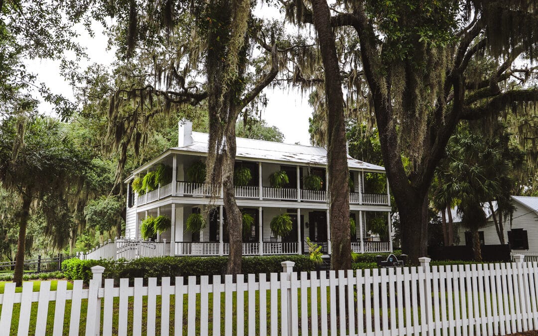 Bluffton versus Hilton Head: Which Lowcountry town suits your lifestyle?